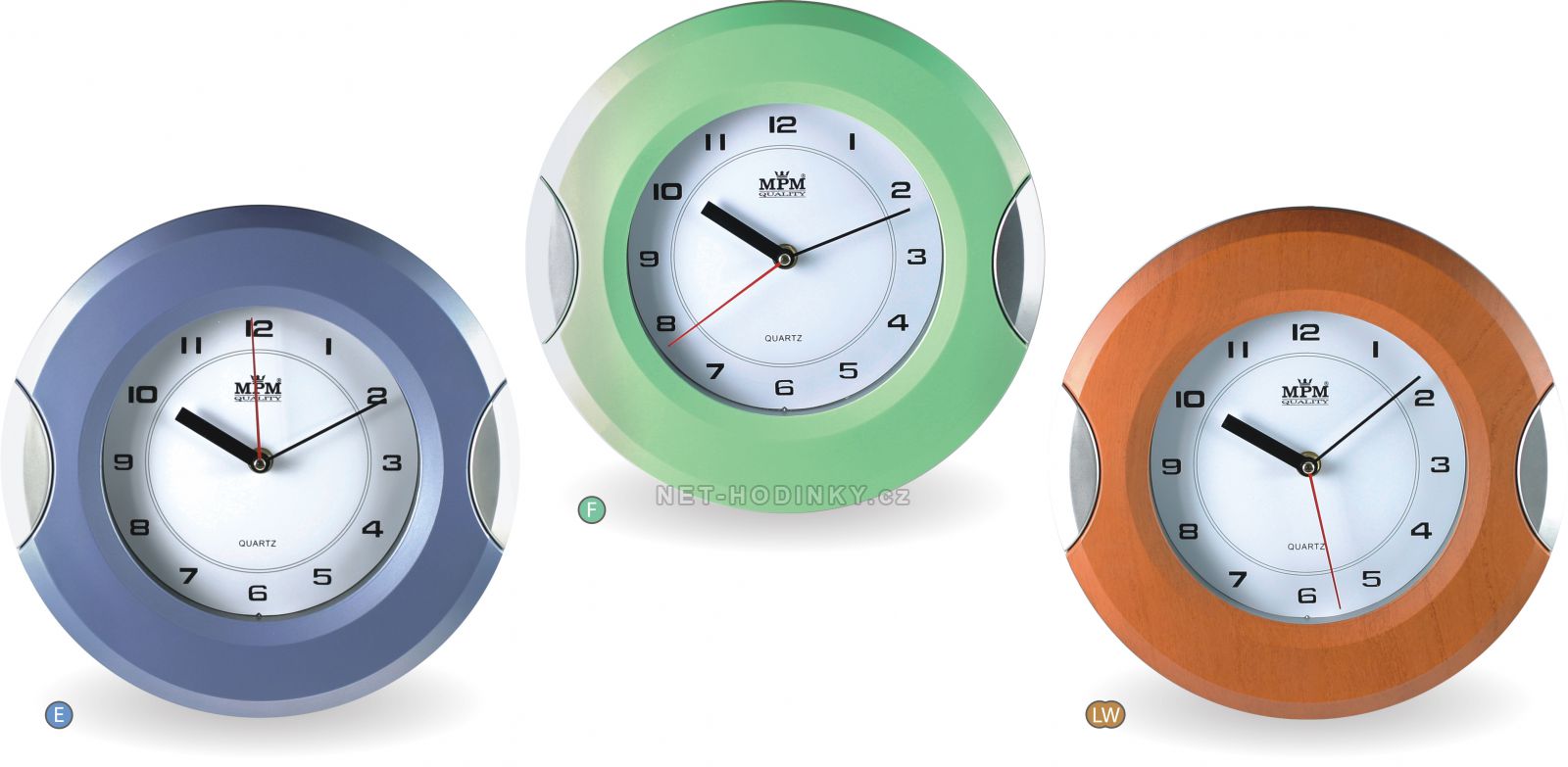 Barevné nástěnné hodiny s bočními stříbrnými prvky E01.2506