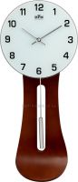 Dřevěné nástěnné hodiny s kyvadlem v netradičním tvaru E05.2711
