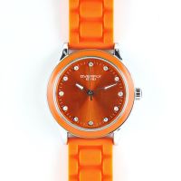Barevně sladěné hodinky do lososové barvy se silikonovým řemínkem W02E.10495 - W02E.10495.D