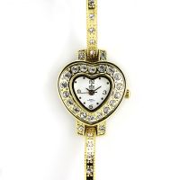 Dámské hodinky ve tvaru srdce po obvodu zdobené zirkony w02m.10643 - W02M.10643.D