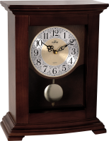 Dřevěné hodiny s  kyvadlem a zdobeným ciferníkem.
  E03.3889 | E03.3889, E03.3889