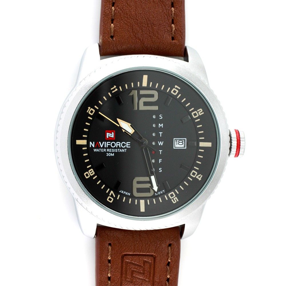 Zajímavé pánské hodinky s koženým páskem, netradiční ukazatel dne a okénko s datem W01X.10864