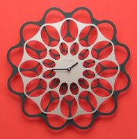Jedinečné moderní designové hodiny italské ruční výroby