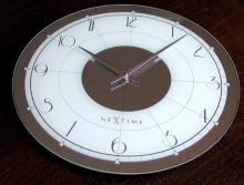 Designové nástěnné hodiny 8125 Nextime Fancy 43cm z jiného úhlu