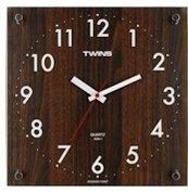 Elegantní dřevěné nástěnné hodiny v hnědé barvě