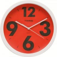 Plastové nástěnné hodiny v červené barvě