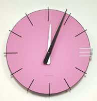 Červené hodiny 10-019 CalleaDesign Mike 42cm ) v růžové barvě